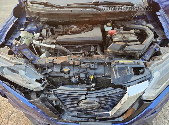 JN8AT2MV7JW343775 2018 NISSAN ROGUE Blue Widok komory silnika
