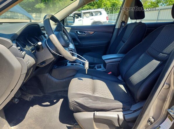 JN8AT2MV8HW004131 2017 NISSAN ROGUE Gray Vista interior delantera