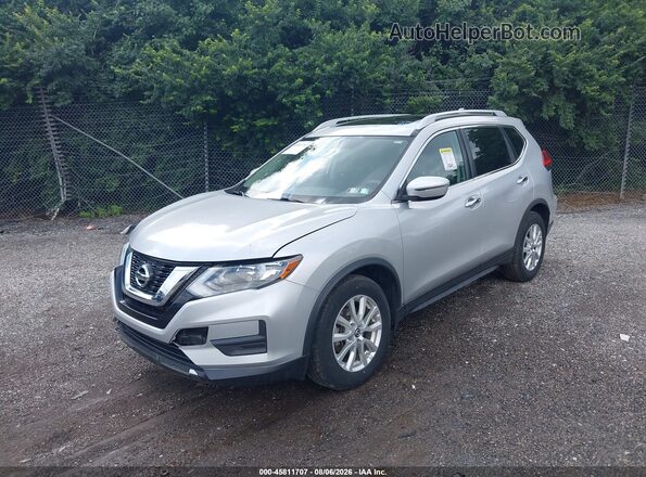 JN8AT2MV8HW019356 2017 NISSAN ROGUE Silver წინა მარცხენა ხედი სამი მეოთხედიდან