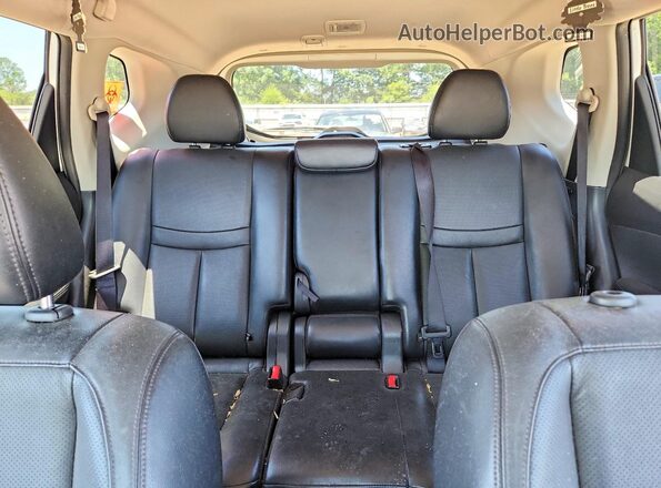 JN8AT2MV8HW271835 2017 NISSAN ROGUE Белый Вид задних сидений