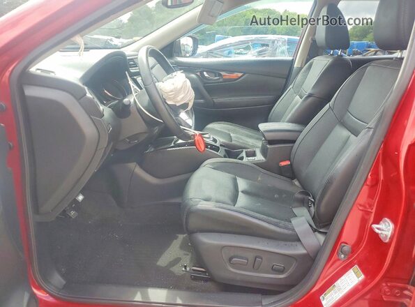JN8AT2MV8HW273231 2017 NISSAN ROGUE Red Widok wnętrza z przodu