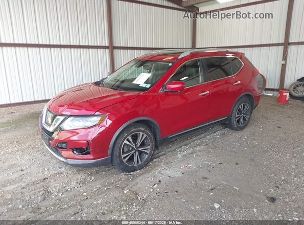 JN8AT2MV8HW284729 2017 NISSAN ROGUE Red Առջևի ձախ երեք քառորդ տեսարան