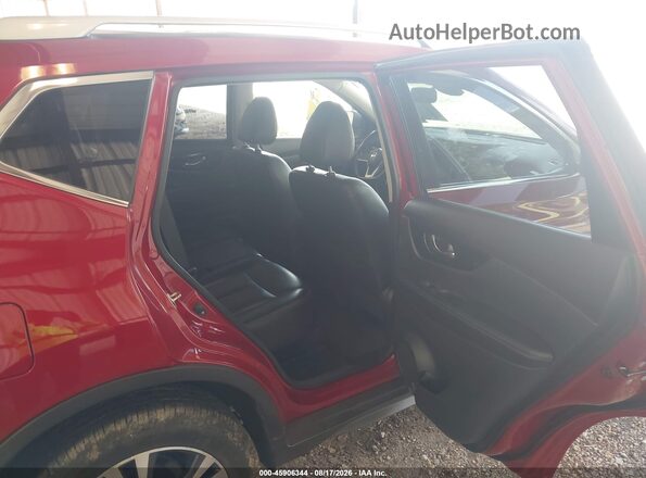 JN8AT2MV8HW284729 2017 NISSAN ROGUE Red VIN կոդի պիտակի տեսք