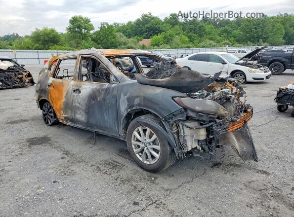 JN8AT2MV8KW392968 2019 NISSAN ROGUE Пожар Передняя правая четверть