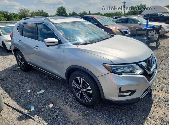 JN8AT2MV9JW305366 2018 NISSAN ROGUE Silver წინა მარჯვენა
