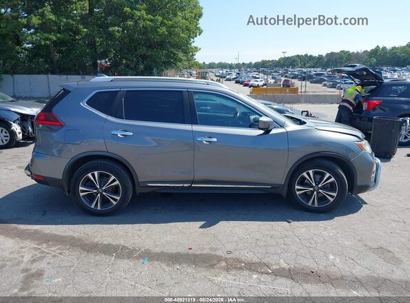 JN8AT2MV9JW305755 2018 NISSAN ROGUE Black უკანა სალონის ხედი