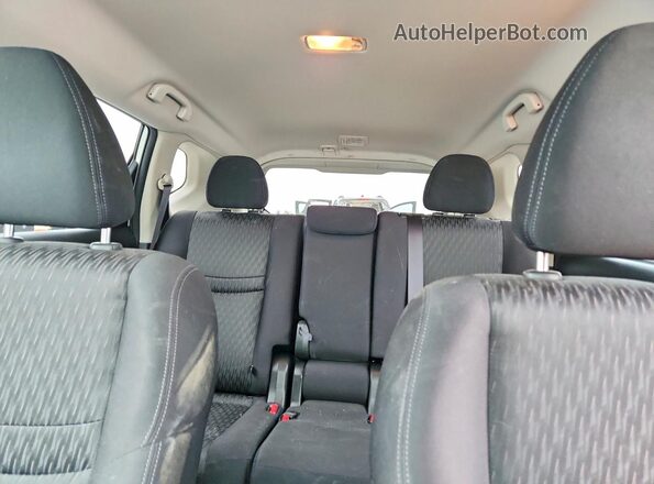 JN8AT2MV9LW133777 2020 NISSAN ROGUE White Vista de los asientos traseros