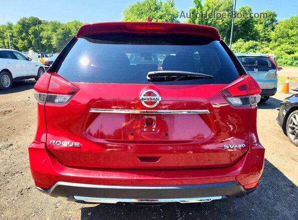 JN8AT2MVXHW268872 2017 NISSAN ROGUE Red Widok z tyłu