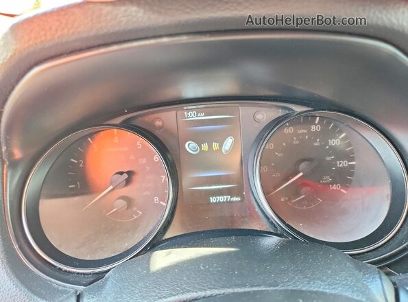 JN8AT2MVXHW268872 2017 NISSAN ROGUE Red Widok zestawu wskaźników