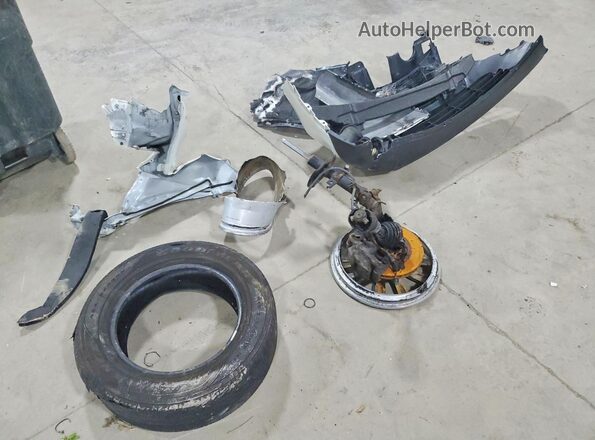 JN8AT2MVXJW351952 2018 NISSAN ROGUE Белый Вид подкапотного пространства