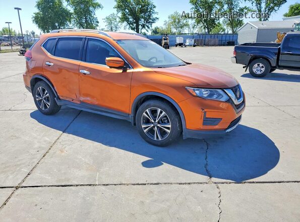 JN8AT2MVXKW384810 2019 NISSAN ROGUE Orange Przód prawy