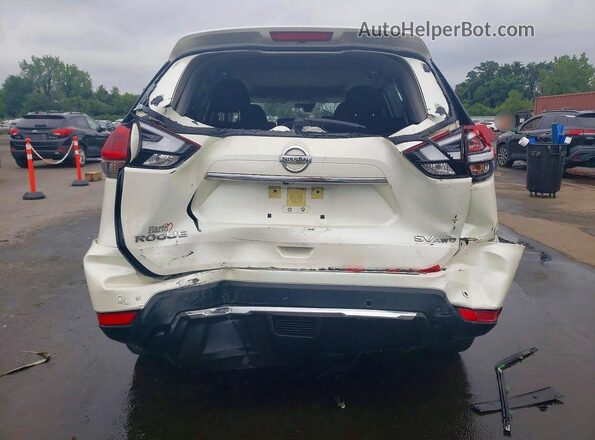 JN8AT2MVXKW387500 2019 NISSAN ROGUE White Vista del salpicadero
