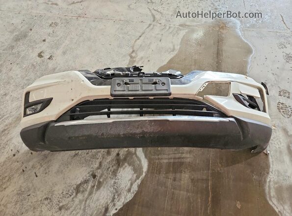 JN8AT2MVXKW390803 2019 NISSAN ROGUE White ძრავის განყოფილების ხედი