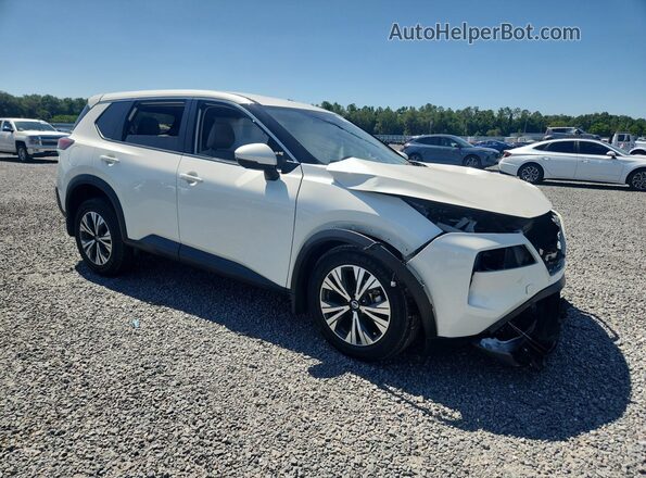 JN8AT3BA2MW013925 2021 NISSAN ROGUE White Front right