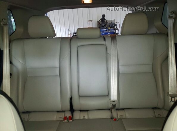 JN8AT3BB4MW237710 2021 NISSAN ROGUE Белый Вид задних сидений