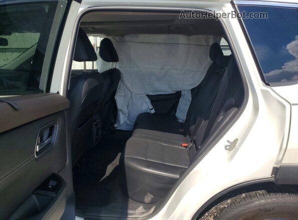 JN8AT3BB8MW238309 2021 NISSAN ROGUE White უკანა სალონის ხედი