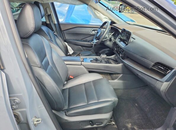 JN8AT3CA1MW006544 2021 NISSAN ROGUE Gray Вид салону спереду