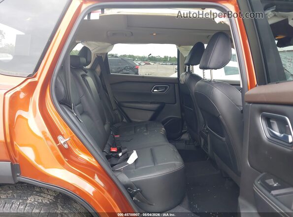 JN8AT3CA2MW006892 2021 NISSAN ROGUE Orange Vista de la etiqueta del VIN