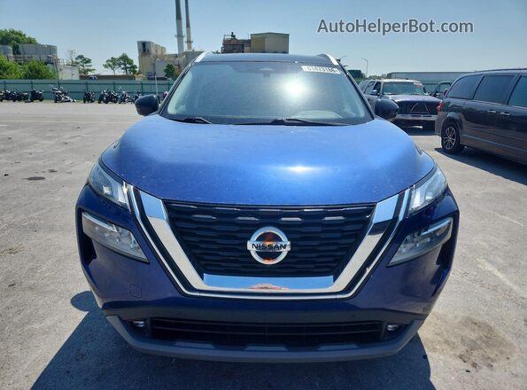 JN8AT3CA2MW014670 2021 NISSAN ROGUE Blue Widok z przodu