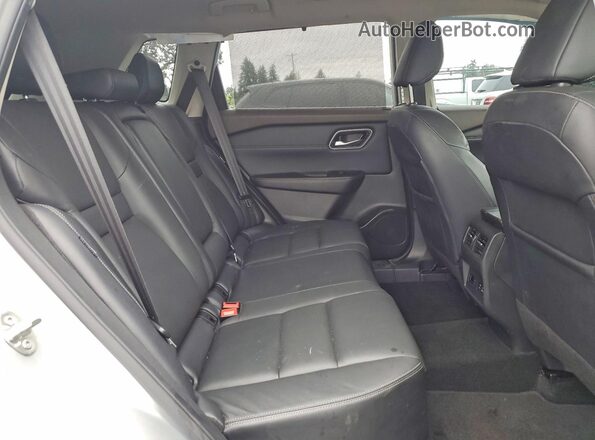 JN8AT3CB3MW223389 2021 NISSAN ROGUE Silver Вид задньої частини салону