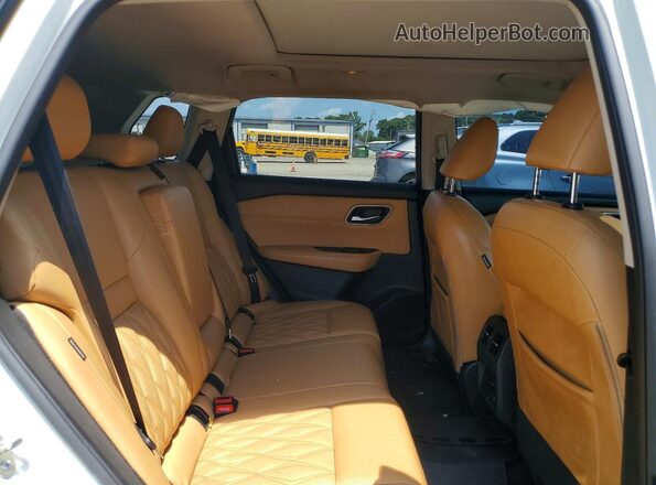 JN8AT3DC1MW108166 2021 NISSAN ROGUE White Vista interior trasera