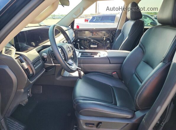 JN8AY3AD1T9320545 2026 NISSAN ARMADA Black Widok wnętrza z przodu