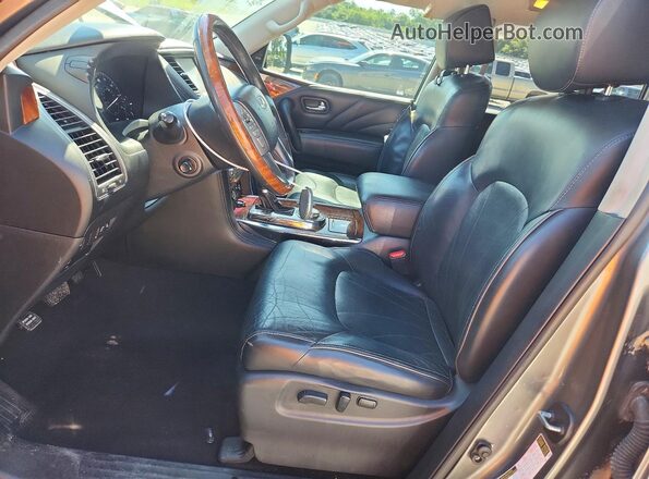 JN8AZ2NE7H9150600 2017 INFINITI QX80 Gray Widok wnętrza z przodu