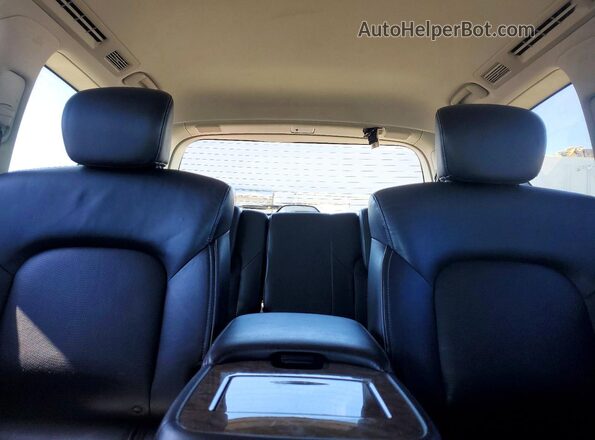 JN8AZ2NE9G9120819 2016 INFINITI QX80 Фиолетовый Вид задних сидений