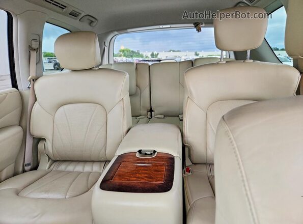 JN8AZ2NF6H9640034 2017 INFINITI QX80 White Rear seats view
