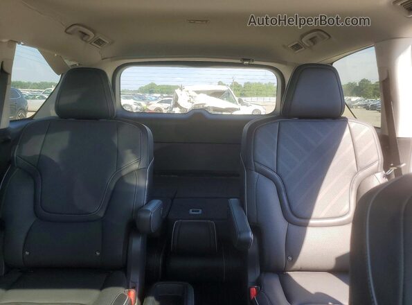 JN8AZ3BA8S9000784 2025 INFINITI QX80 White უკანა სავარძლების ხედი