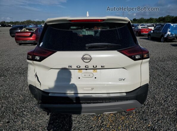 JN8BT3BA0PW404564 2023 NISSAN ROGUE White Widok z tyłu