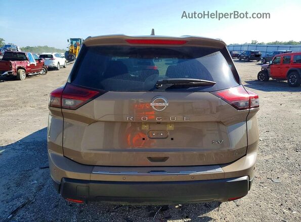 JN8BT3BA2RW355791 2024 NISSAN ROGUE Серый Вид сзади