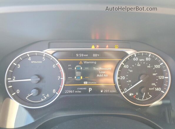 JN8BT3BA7RW352384 2024 NISSAN ROGUE Silver Instrument cluster view