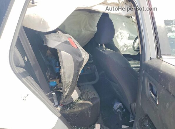 JN8BT3BA7SW011105 2025 NISSAN ROGUE White Vista de los asientos traseros