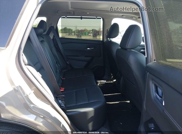 JN8BT3BAXRW355456 2024 NISSAN ROGUE Tan VIN კოდის სტიკერის ხედი
