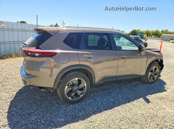 JN8BT3BB0RW285586 2024 NISSAN ROGUE Tan Tył prawy