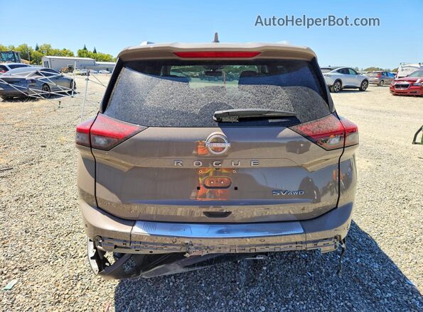 JN8BT3BB0RW285586 2024 NISSAN ROGUE Tan Widok z tyłu