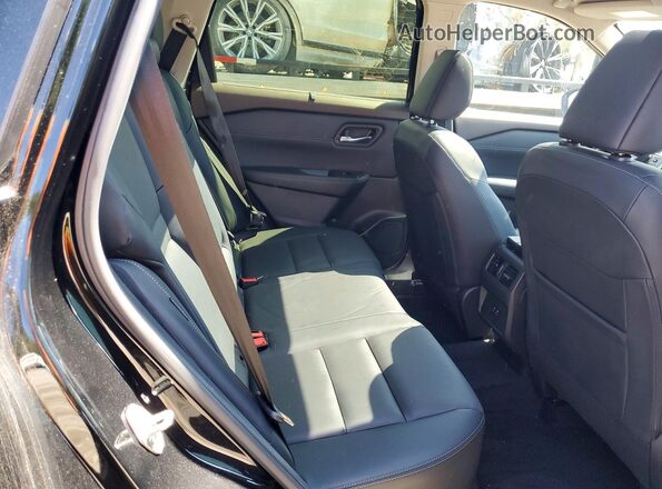 JN8BT3BB6PW218147 2023 NISSAN ROGUE Black Սալոնի հետևի տեսք