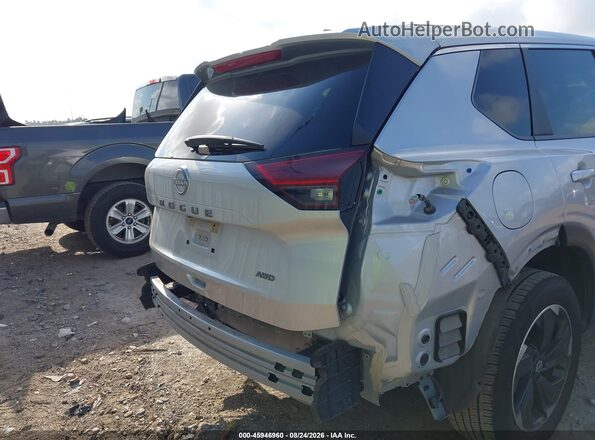 JN8BT3BB6SW421435 2025 NISSAN ROGUE Серебряный 