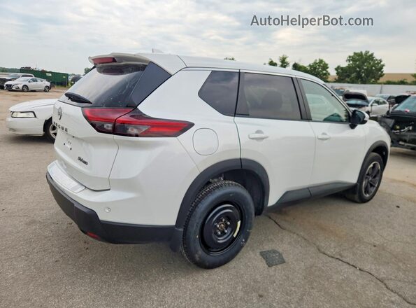JN8BT3BB8RW430180 2024 NISSAN ROGUE Белый Задняя правая четверть