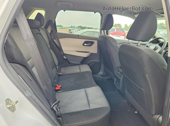 JN8BT3BB8RW430180 2024 NISSAN ROGUE Белый Вид задней части салона