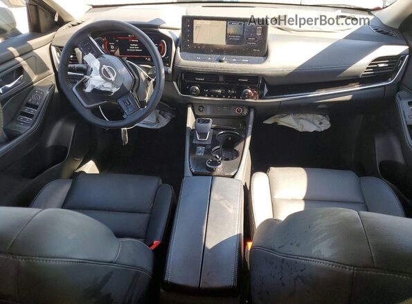 JN8BT3CB0SW143291 2025 NISSAN ROGUE Gray Widok deski rozdzielczej