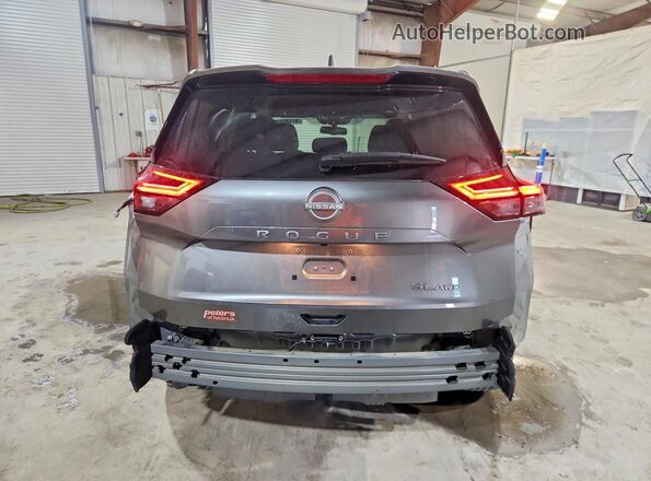 JN8BT3CBXSW154072 2025 NISSAN ROGUE Gray Вид ззаду
