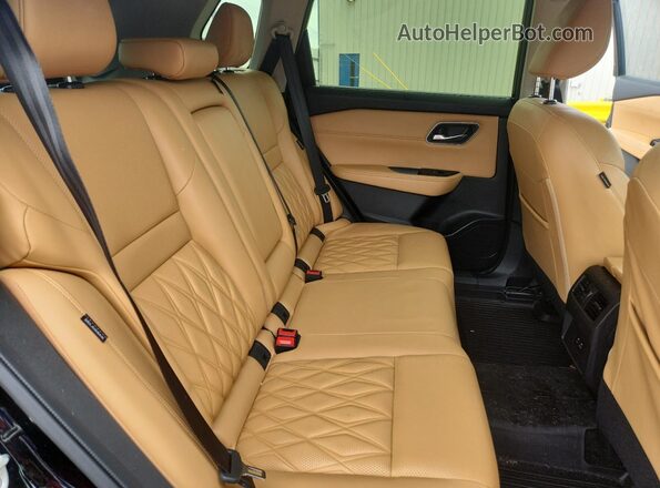 JN8BT3DC6PW106261 2023 NISSAN ROGUE Black Вид задньої частини салону