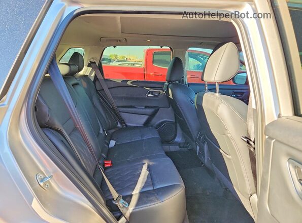 JN8BT3DDXTW475210 2026 NISSAN ROGUE Silver Rear interior view