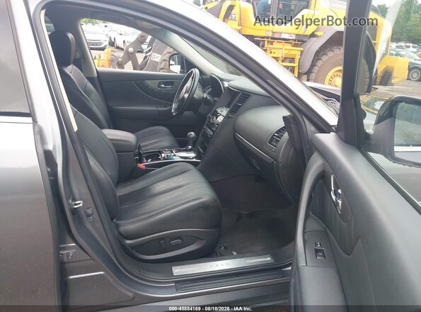 JN8CS1MW6HM415229 2017 INFINITI QX70 Gray წინა სალონის ხედი