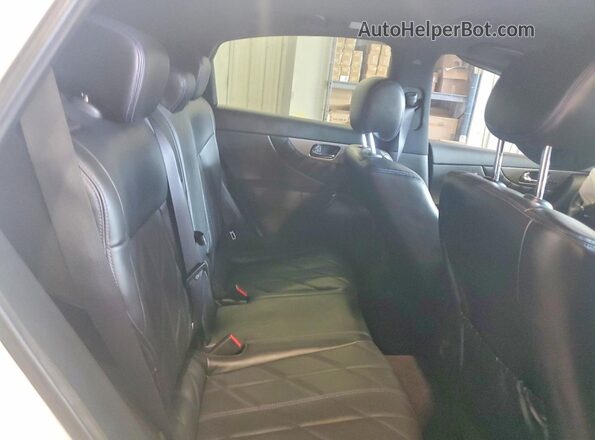 JN8CS1MWXHM410034 2017 INFINITI QX70 White Սալոնի հետևի տեսք