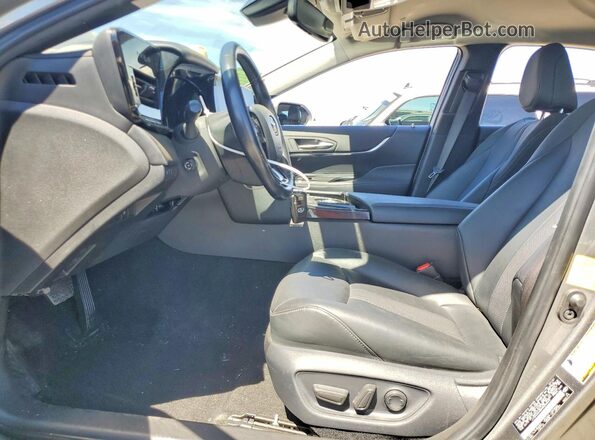 JTDAAAAA8MA003663 2021 TOYOTA MIRAI Gray Widok wnętrza z przodu