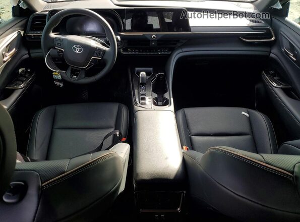 JTDAAAAFXS3035995 2025 TOYOTA CROWN Charcoal Առջևի վահանակի տեսք