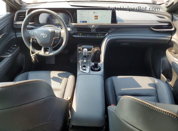 JTDACAAJ2S3013505 2025 TOYOTA CROWN Brown Widok deski rozdzielczej